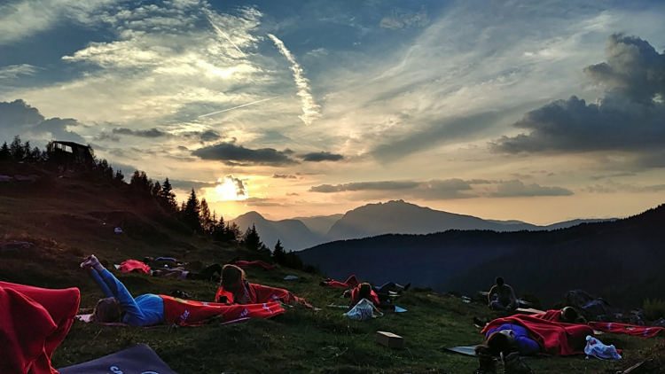 Nach der ersten Yogaeinheit bei Yoga auf der Alm mit Soulshineyoga ein toller Sonnenuntergang. Wanderhunger